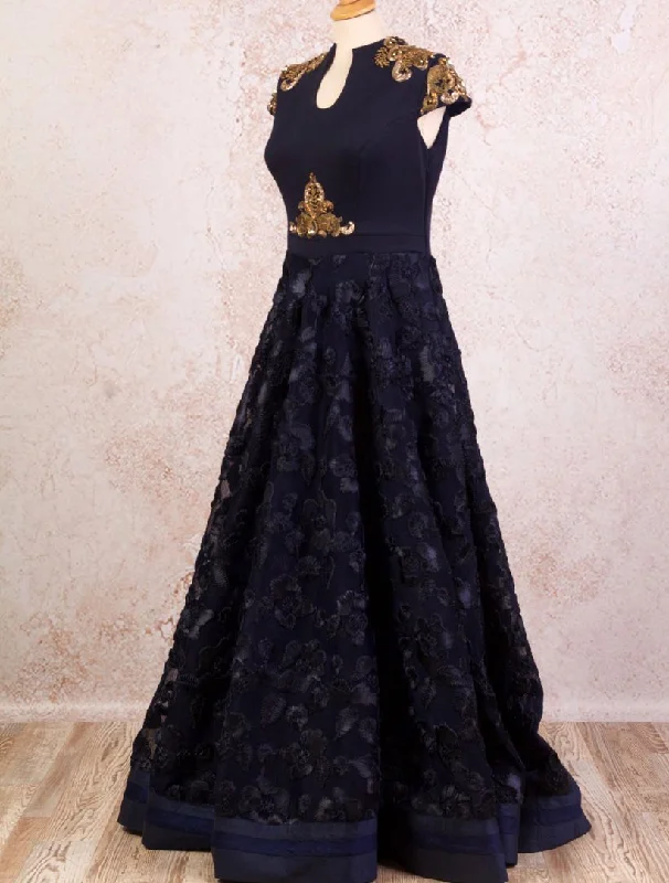J8/1015 Net Emb Dress